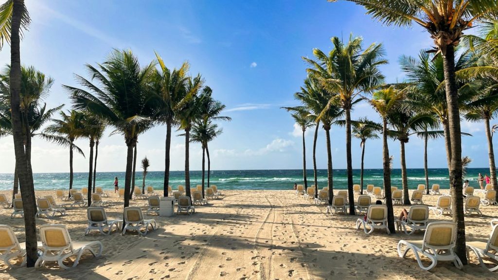 Fyre 2 playa del carmen government says no permits issued