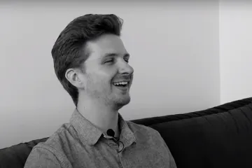 In an interview with Downtown Music, self-taught guitarist Andrew Gialanella speaks of the intertwined journey he made as a person and musician.