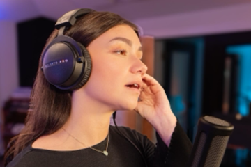 beyerdynamic gina miles